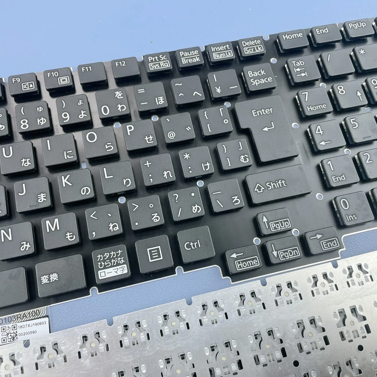 Japanese Keyboard For Fujitsu LifeBook AH43/F1 AH43/F3 AH45/F1 AH45/F3 AH450/G AH48/H AH50/F AH50/F1 AH50/F3 AH51/F1 AH51/F3