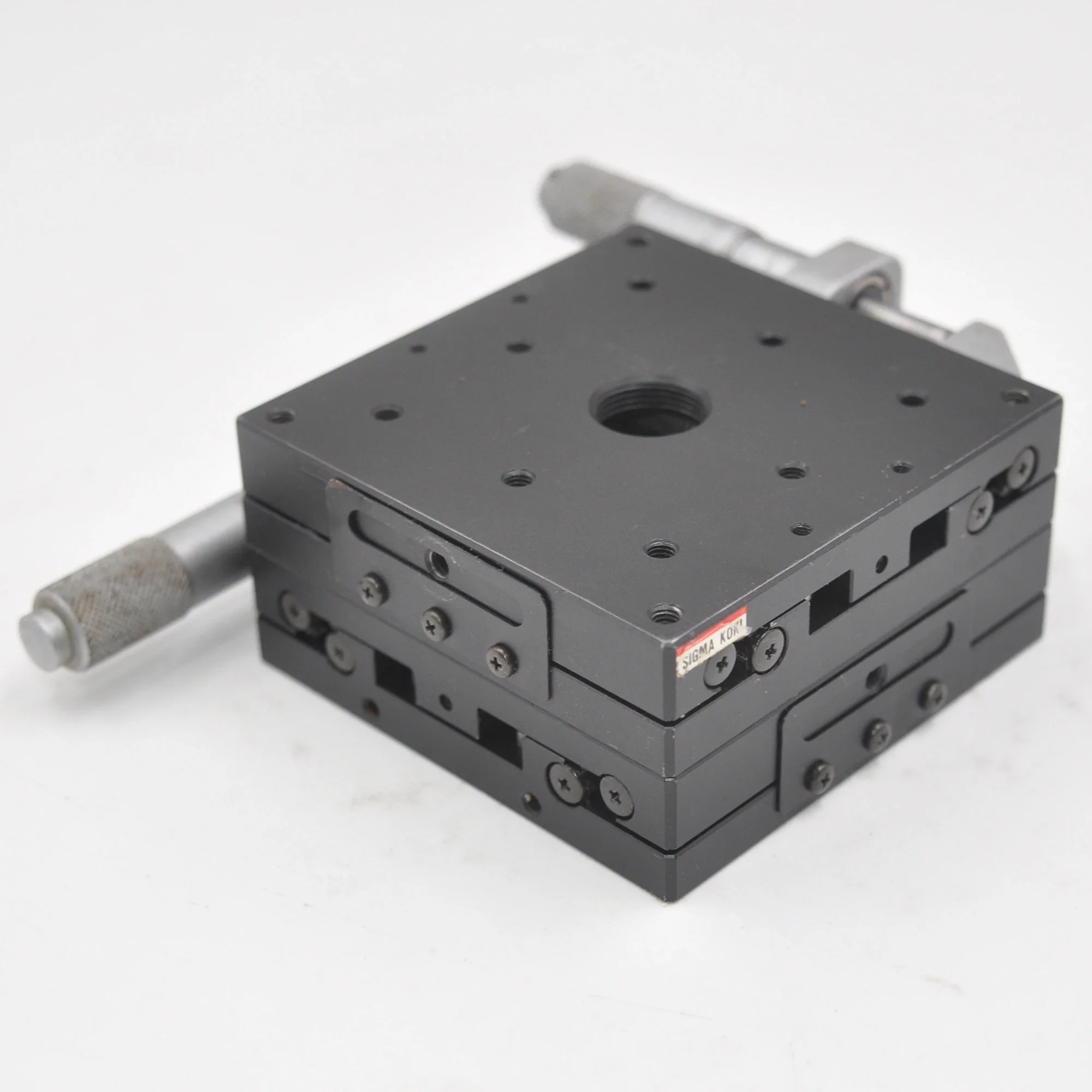 TSD-801S Sigma Manual X Y Axis Precision Optical Displacement Platform Cross Guide Rail Fine Adjustment Slide Table Iron