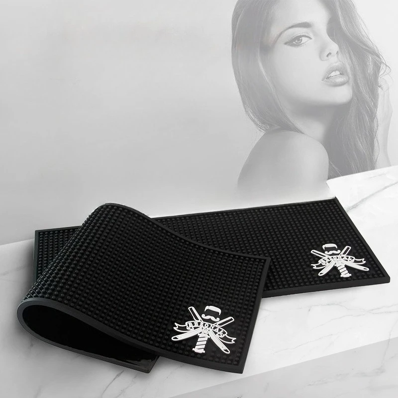 

Non-Slip Barber Mat Skull Pattern Silicone Waterproof Professional Scissors Combs Hairdresser Tool Organizer Pad for Salon Tools