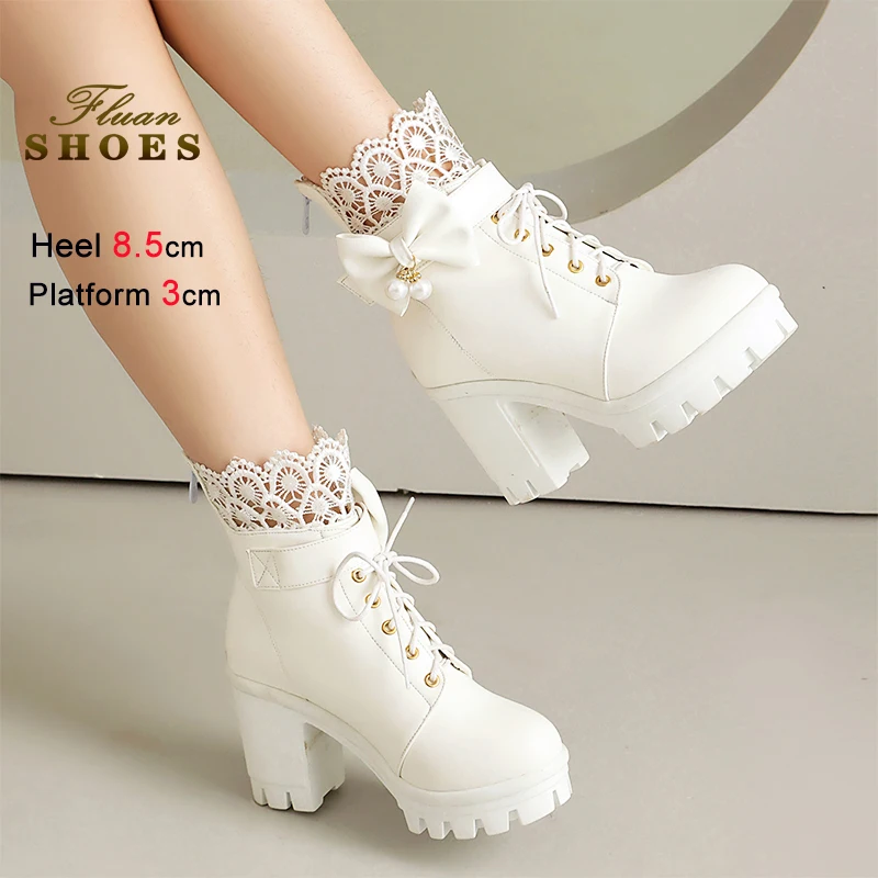 White Elegant Lace … - image