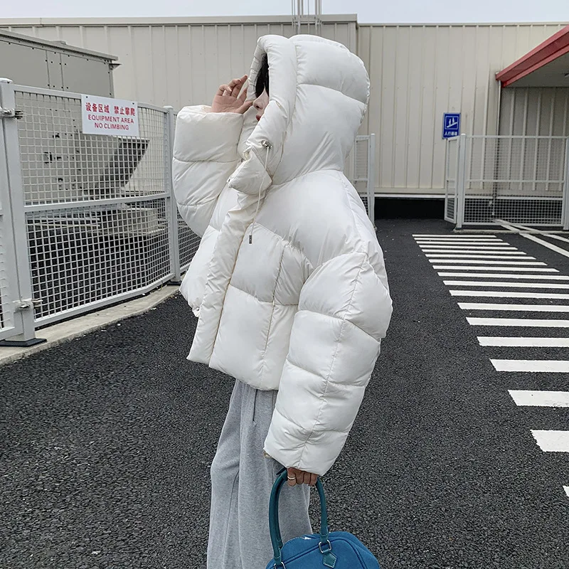 

Spot 2025 Winter New Hooded Candy Bread Down Cotton Jacket Women's Thickened Loose Small Man Short Jacket Women's Clothing