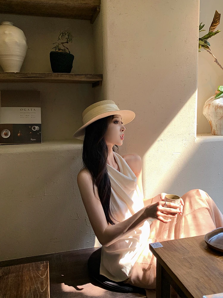 

Ele Pleated Neline Svel Loose Women's Vest Strap Summer Simple Pure Color Hanging Ne Top Comfortable Casual Wear