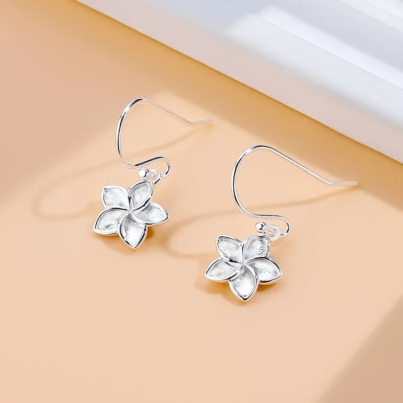 

Real 925 Sterling Silver Frosted Flower Stud Earrings for Women Cute Fine Jewelry Light Luxury Elegant Minimalist Accessories