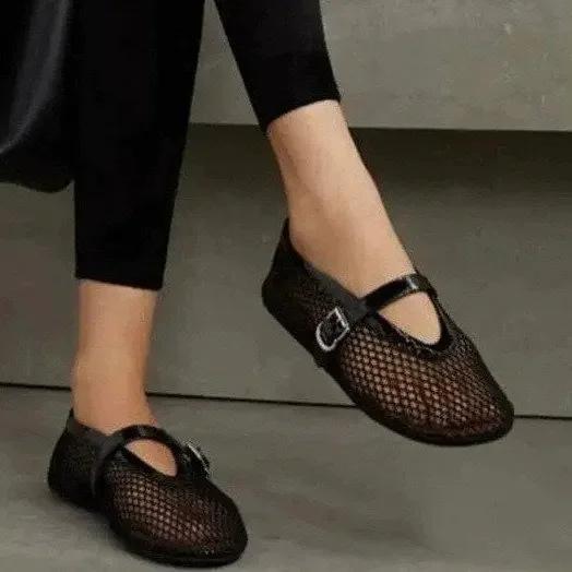 

Women's breathable hollow shoes non-slip soft-soled ballet flat shoes comfortable large size lightweight casual loafers