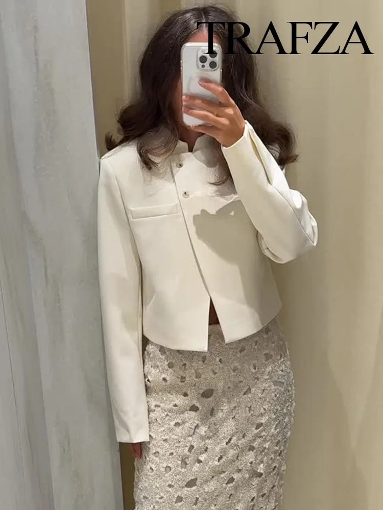 

TRAFZA 2025 Women Autumn Fashion Jackets White Half-High Collar Long Sleeves Pockets Single-Breasted Female High Street Coats