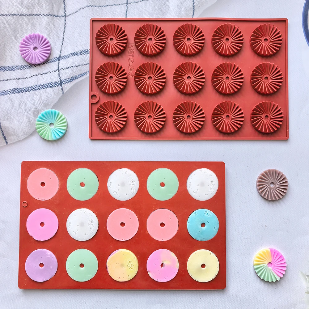 1pc 15 Cavity Wrinkled Flower Shaped Chocolate Silicone Mold DIY Biscuit Jelly Pudding Candy Cake Baking Decoration Mold