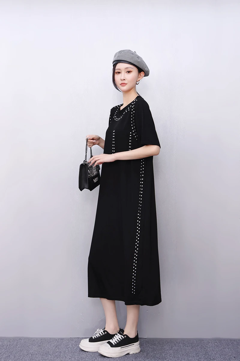 2025 夏のファッションエレガントな黒のレトロな O ネックルーズロング Tシャツドレス女性卸売 J1088