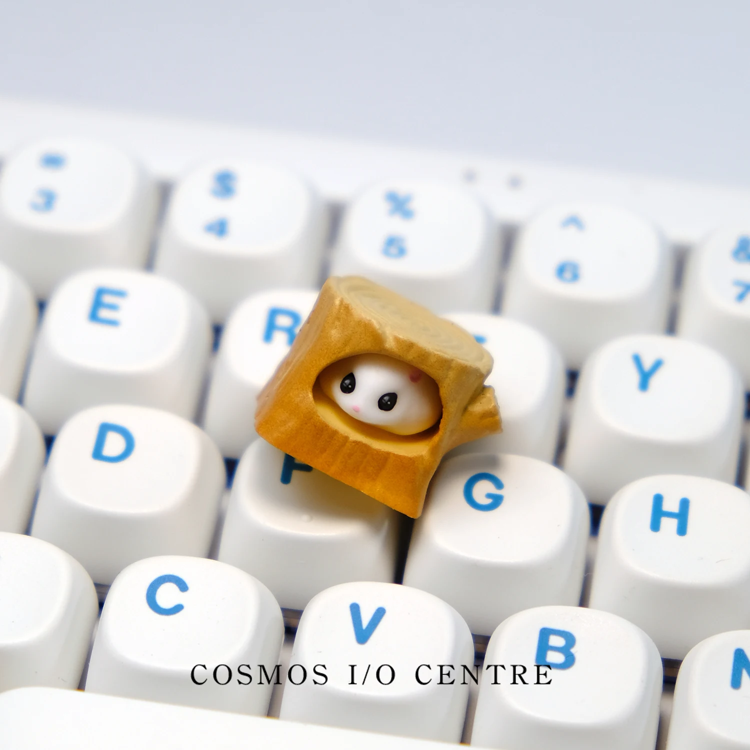 Cute Magnetic Chubby Hamster Mochi on Tree‑Stump Handmade Artisan Keycap, Custom Keyboard Accessory, Creative Personalized Gift