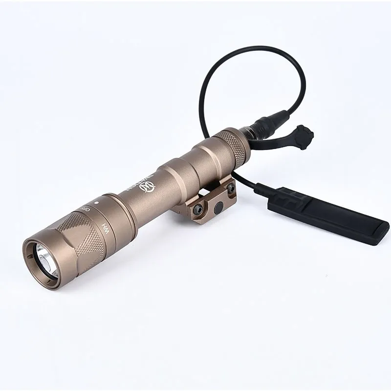 Wadsn Tactica M600 M600W Flashlight 500lumens White Strobe Light Fit 20mm Picatinny Rail Hunting Airsoft Scout Lamp Accessories