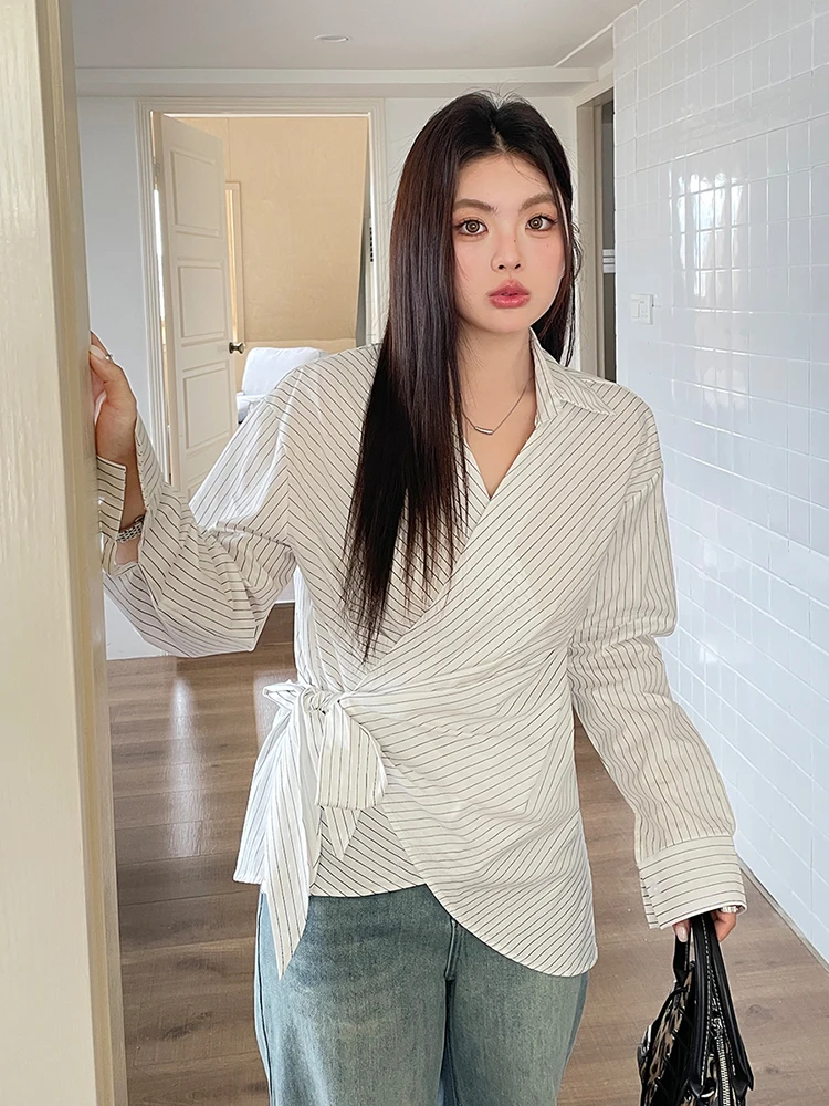 Slimming Effect plus Size Striped irt with Belt Loose Fit Women's Busin Casual Faion Unconal Design