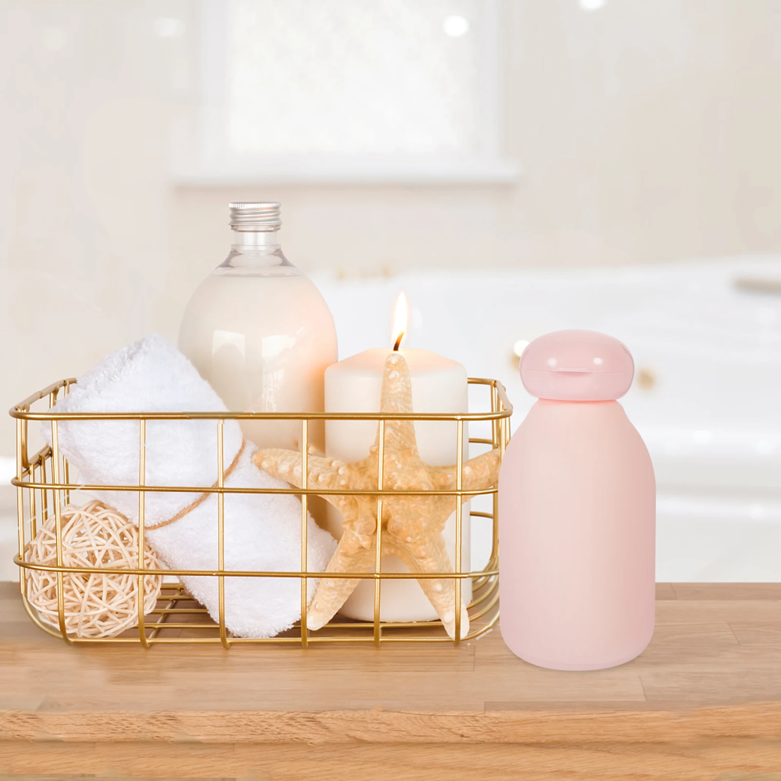 

3pcs Flip Top Squeeze Bottles Size Toiletries Shampoo Lotion Containers Leakproof Portable Refillable Empty Soft for Travel