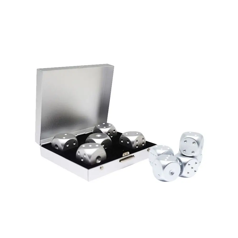 

Набор металлических игральных костей 5 в 1 из алюминиевого сплава с футляром, фигурками, ручной полировкой и закругленными углами, для маджонга