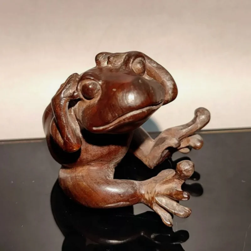 cute small frog statue children gift Hobby collection wood carving Boxwood decor