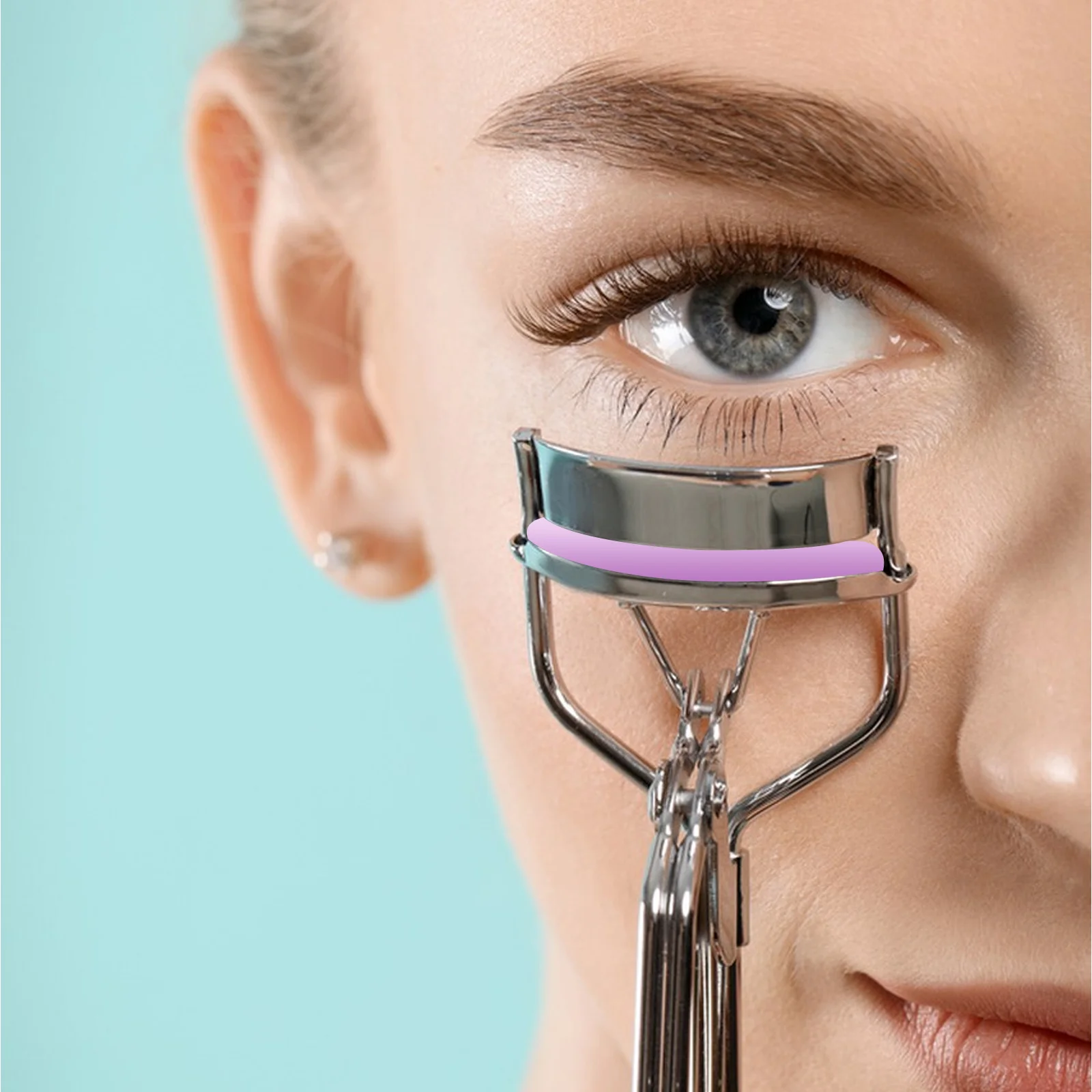 

200Pcs Eyelash Curler Cushion Pads Elastic Design for Effortless Curling Universal Fit for Multiple Curlers Travel Friendly