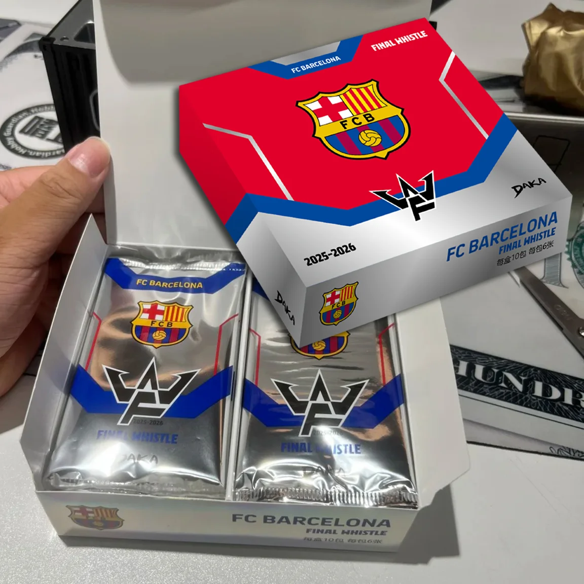 tarjetas-de-estrellas-del-fc-barcelona-oficiales-y-autenticas-daka-2026-coleccion-final-whistle-tarjeta-coleccionable-rara-con-firma-para-aficionados