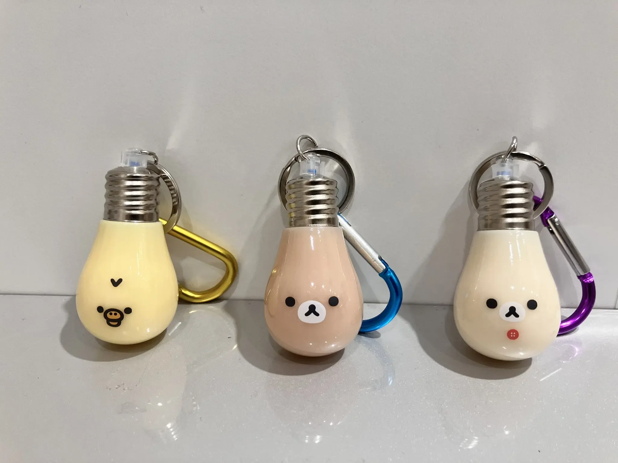 IP4 capsule toys kawaii Rilakkuma NEW BASIC RILAKKUMA Bulb Light relaxed bear chick carabiner glow light pendant figures