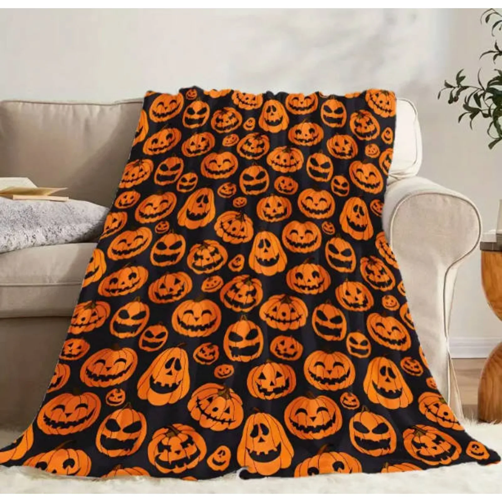 1pc Halloween Pumpkin Throw Blanket, 280GSM Soft Flannel Plush Blanket with Jack O Lantern Print, Cozy Warm All Season Blanket for Couch Sofa Bed Camping Travel, Machine Washable Fall Halloween Home Decor Gift