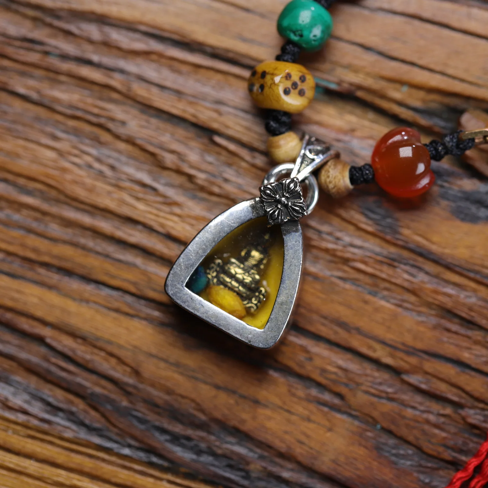 Tibetan gaou box tag vintage necklace hand-woven rope back to the flow of bone literature play pendant accessories jumper chain