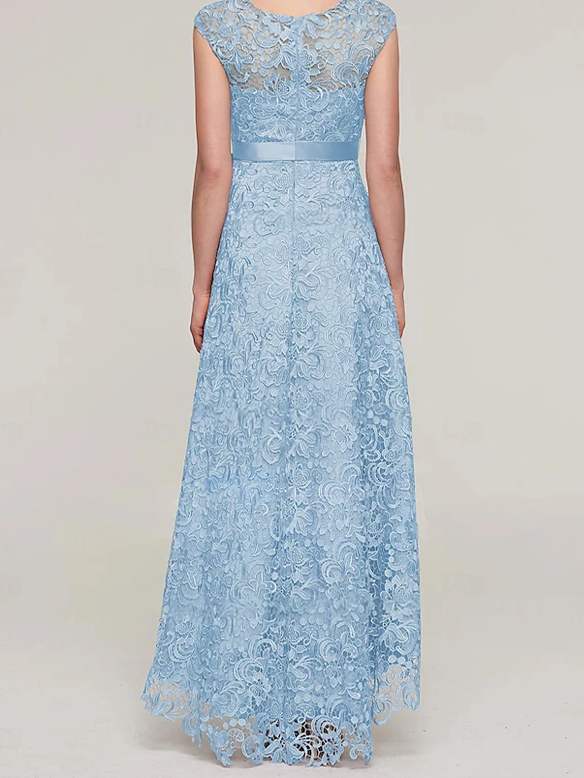 Luksusowa Elegancka Sukienka Wieczorowa w Linii A Dekolt Łódka Satyna Długość do Podłogi Bez Rękawów Koronkowa Szarfa Sukienka dla Gościa Weselnego 2025 Darmowa Personalizacja