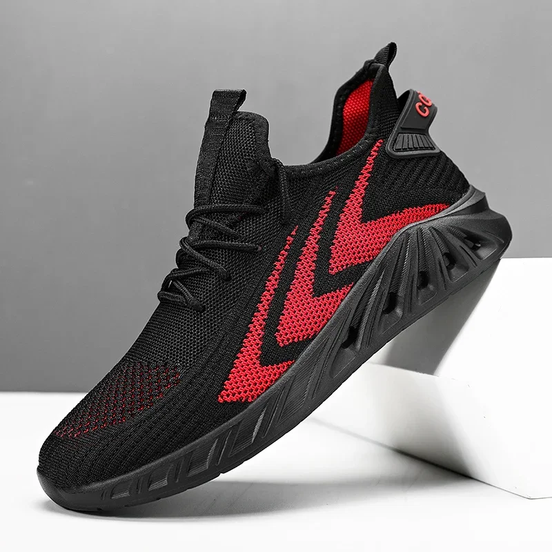 Scarpe da ginnastica sportive da uomo in Mesh di nuovo stile Sneaker da passeggio da basket all'aperto traspirante Casual leggera quattro stagioni