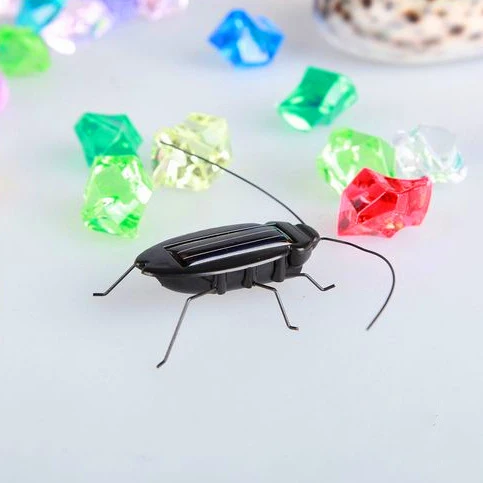 1 pçs criativo mini barata solar simulação educacional crianças brinquedo presente engraçado brinquedo em movimento solar inseto animal horror modelos