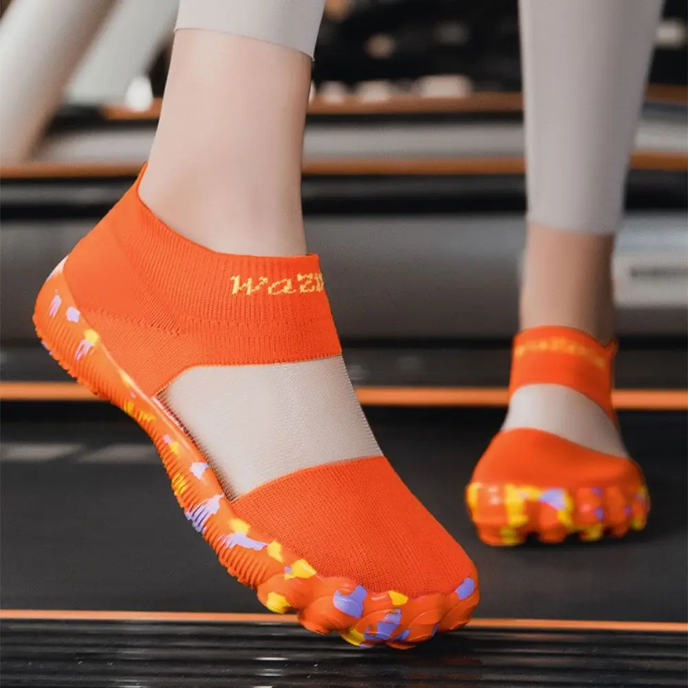 Gym Flats Anti-Slip Wading Shoes Quick-Drying Lightweight Beach Shoes Durable Water-Resistant Barefoot Shoes Indoor Fitness