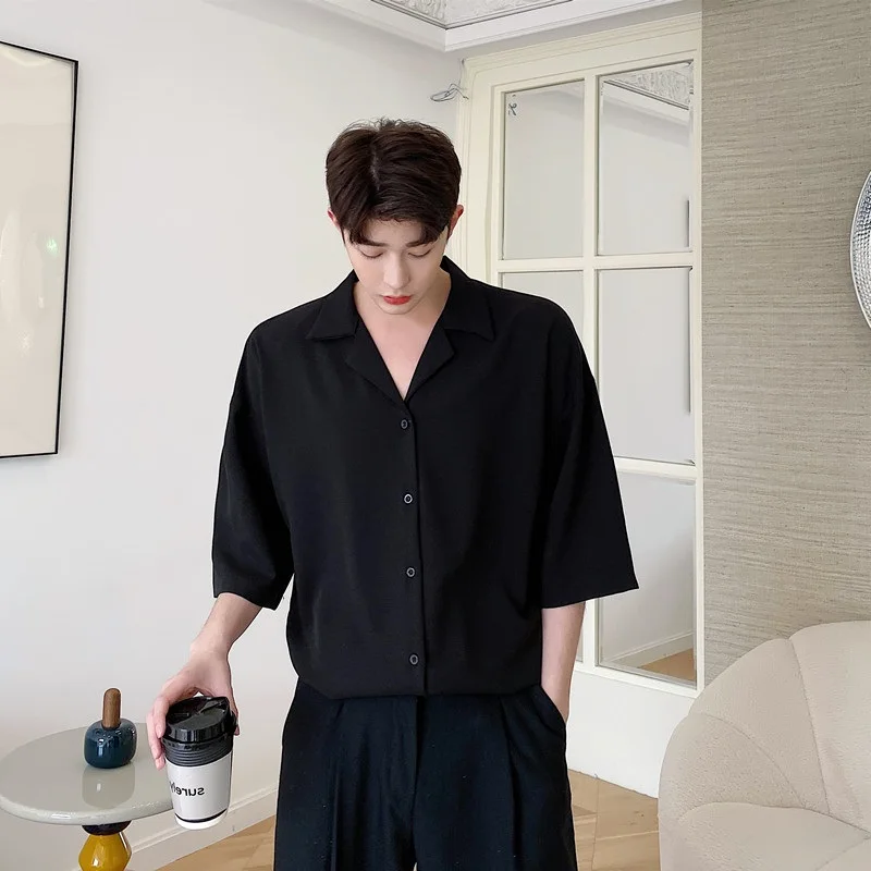 

Summer Men's Loose Fit ort Sve irt Breathable Drapey Retro Hong Kong Sle Casual Versatile Design Couple's irt