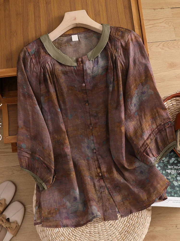 Csa Fena Casual de Verão com Estampa Retrô, Manga Lanterna, Gola Redonda, Caimento Solto, em Linho e Aodão Tingido, ...