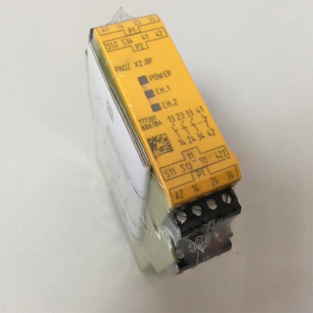 Brand New For Pilz PNOZ X2.8P 777301 24VACDC 3n/o 1n/c Safety Relay Control Module