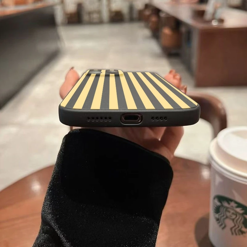 Casing Ponsel Pola Bergaris Gaya Anak Perempuan Minimalis untuk Xiaomi Poco F7 Pro 5G F6 F5 X3 X6 X5 X7 F3 M6 Penutup Casing Bumper Tahan Benturan