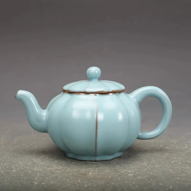 

Song Dynasty porcelain collection, Ru kiln sky blue glaze pottery antique collectible