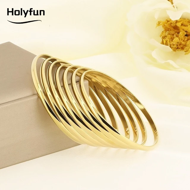 Holyfun błyszcząca 18K pozłacana bransoletka ze stali nierdzewnej bransoletka dla kobiet minimalistyczna podstawowa opaska na nadgarstek bransoletki wodoodporna biżuteria