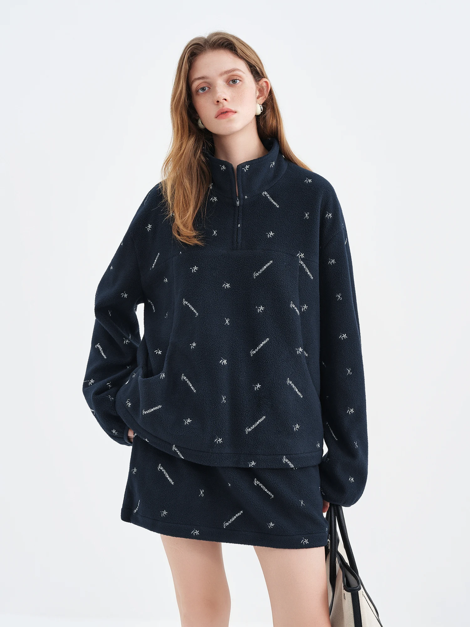 FSLE Women's Half-High Neck Half-Zip Loose Fleece Sweatshirt and Mini Skirt Sets Daily Leisure Chic Design Personality