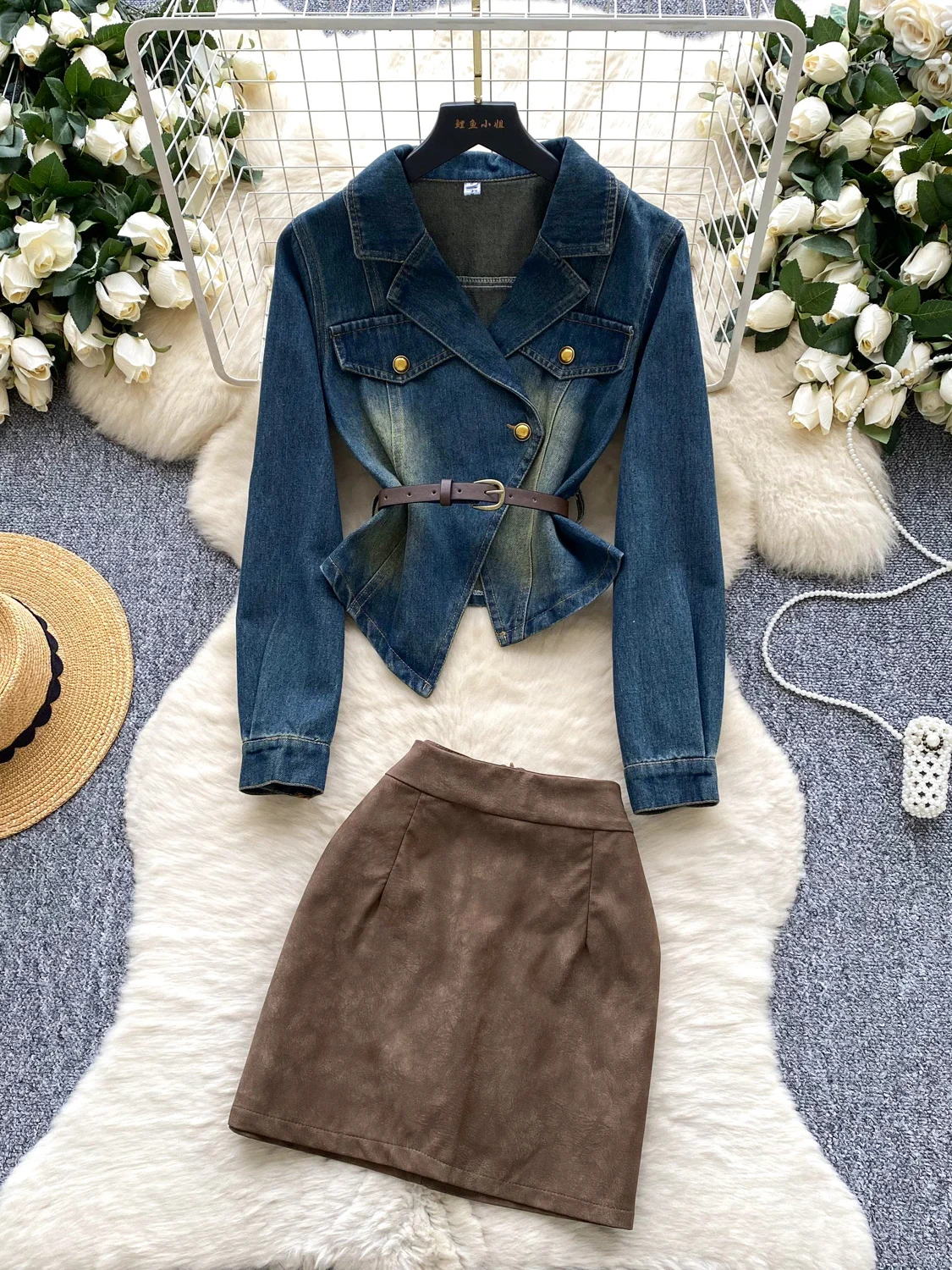 

Антивозрастной джинсовый комплект, женский осенний дизайн, асимметричный топ с воротником на талии и юбка Faion Ensemble