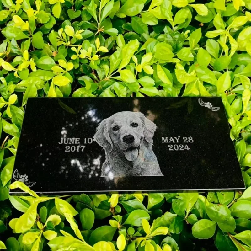 水平型フラットトップ天然御影石ペット墓石-猫と犬に適した汎用型でカスタマイズ可能な記念墓石