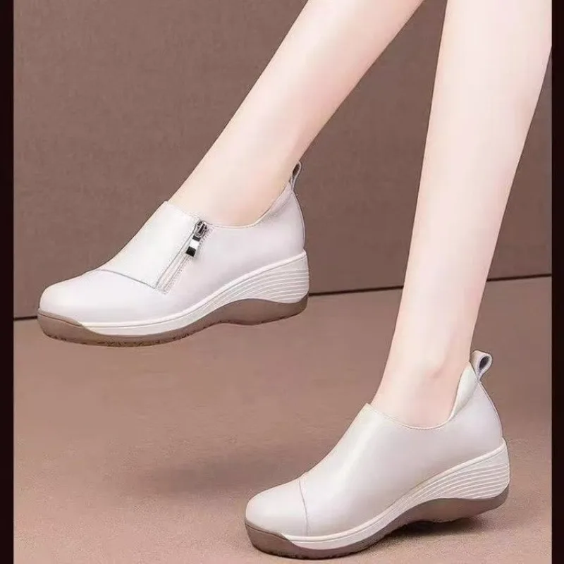 

New Spring Autumn Fashion Women's Wedge Casual Single Shoes: Increase, Wear, Comfortable Chaussure Femme