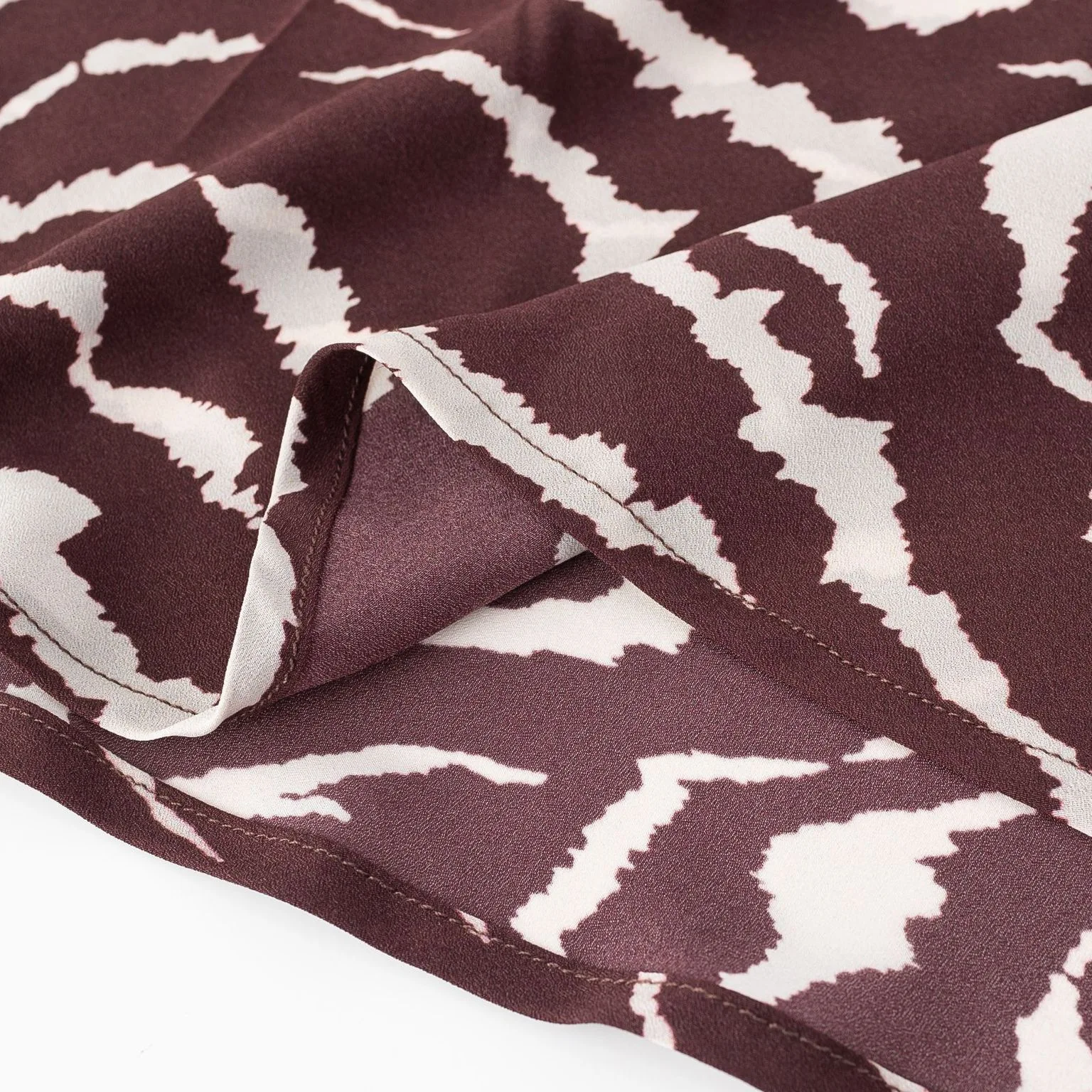 Nieuwe Europese en Amerikaanse temperamentvolle elegante bedrukte jurk met ronde hals en licht getrokken met lange mouwen