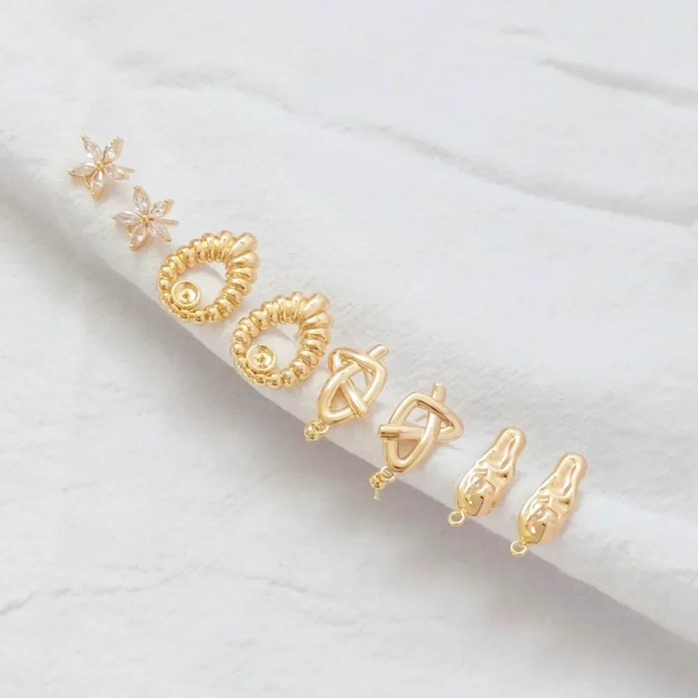 

14K Gold-plated Irregular Empty Stand with Adhered Pearl Pendant, S925 Earpin, Handcrafted DIY Stud Earrings and Earrings