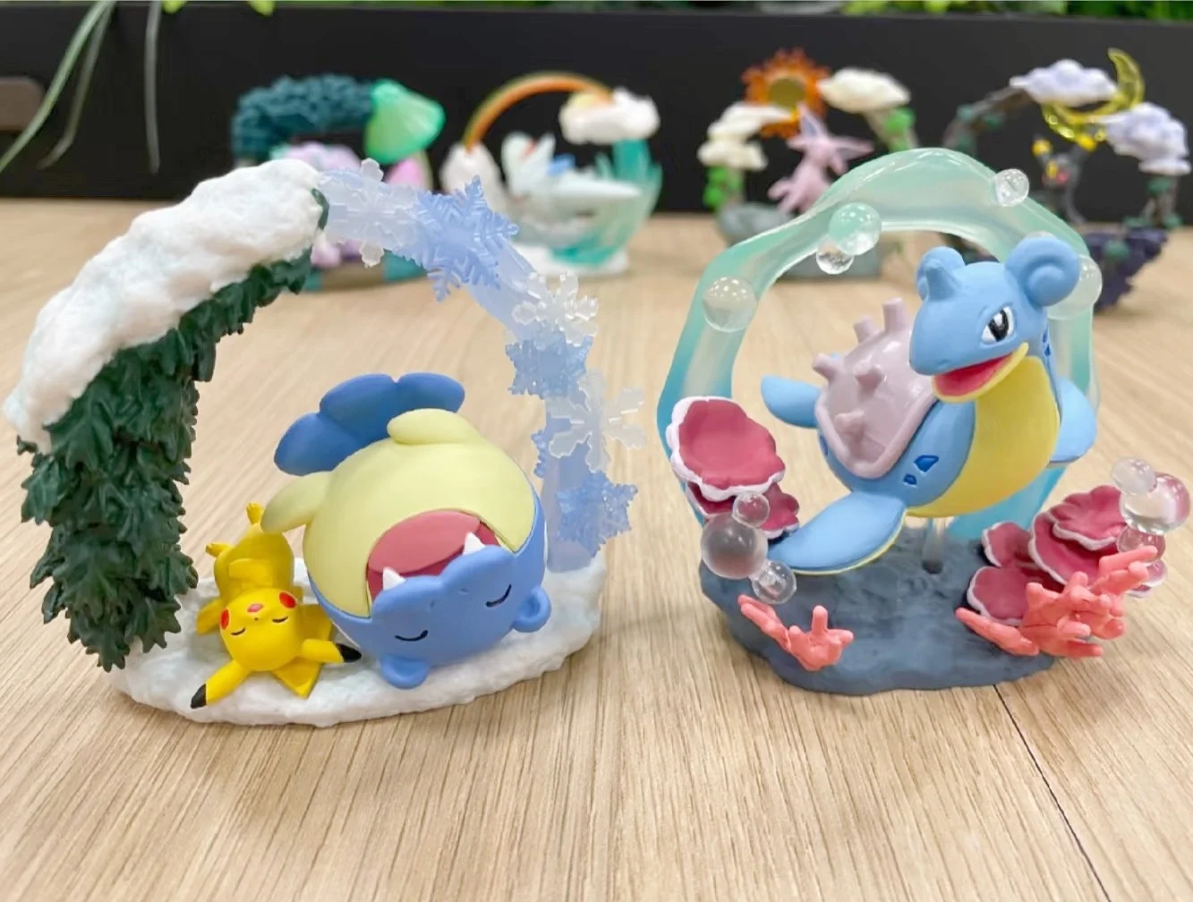 Re-Ment Pokemon Okrągła Diorama Kolekcja Togekiss Galarian Ponyta Lapras Spheal&Pikachu Espeon Umbreon Oryginalne Zabawki Prezent