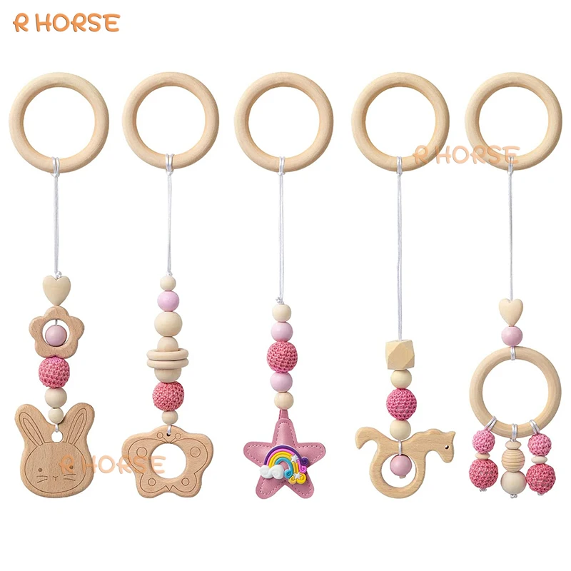 5 Pcs De Madeira Jogar Gym Toy Set para Crianças Rosa Pendurado Pingente Recém-nascido Sensorial Choque Montessori Brinquedo Baby Shower Enfermagem Presentes