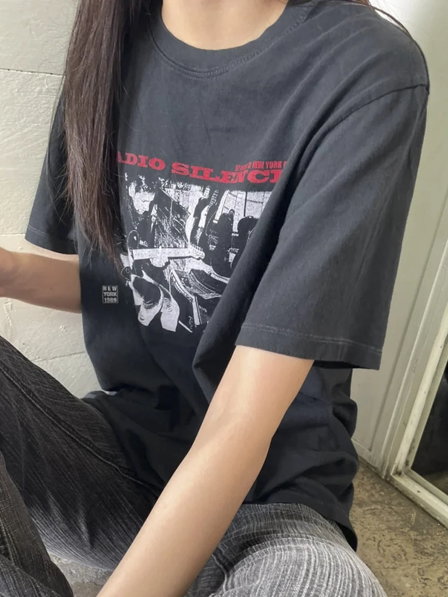 女性のクラシックなヴィンテージスタイルのTシャツ,半袖ラウンドネックのストリートウェア,ルーズでカジュアルなサマートップ,コレクション2023