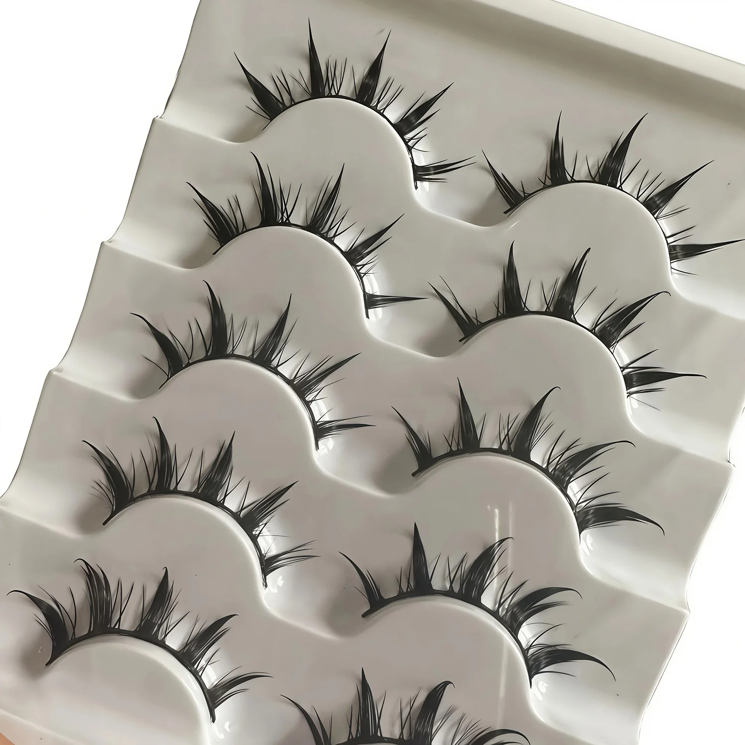 Anime-inspirierte falsche Wimpern, 5 Paar Cartoon-Augen-Kunstwimpern, dramatischer Teufel-Look, voluminös & verlängernd – Detail 3