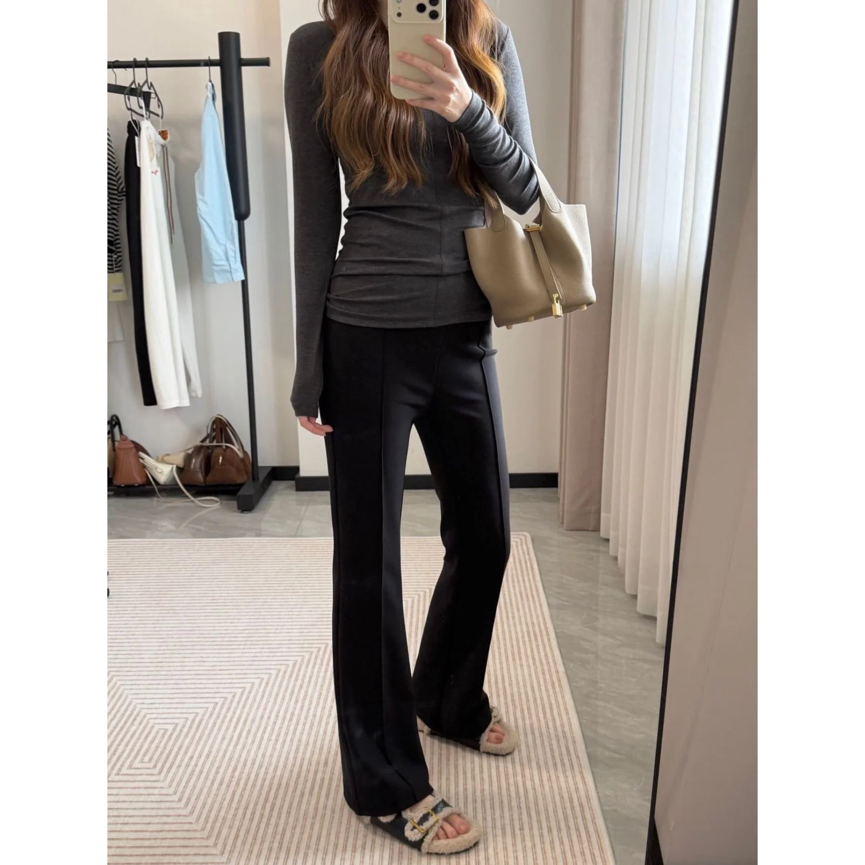 Slimming Micro Flared Pants Elastic Waist Commute Versatile Casual Pants Ladies Loose Fit Spring Season Korean Style