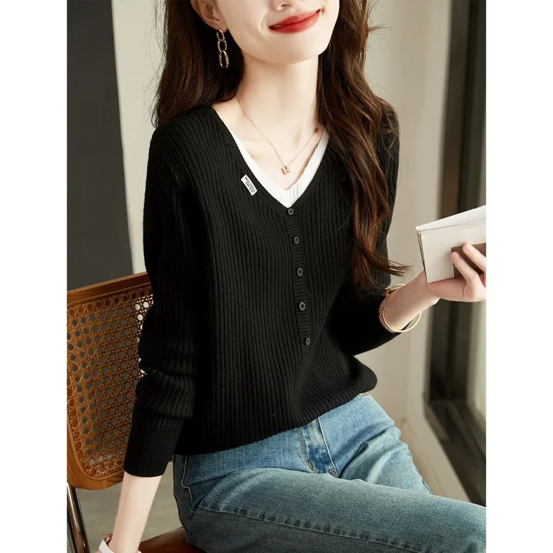 Autumn and Winter Women\'s Solid Color Pullover V-Neck Fake Two Piece Button Slim Fit Long Sleeve Sweater Fashion Elegant Tops