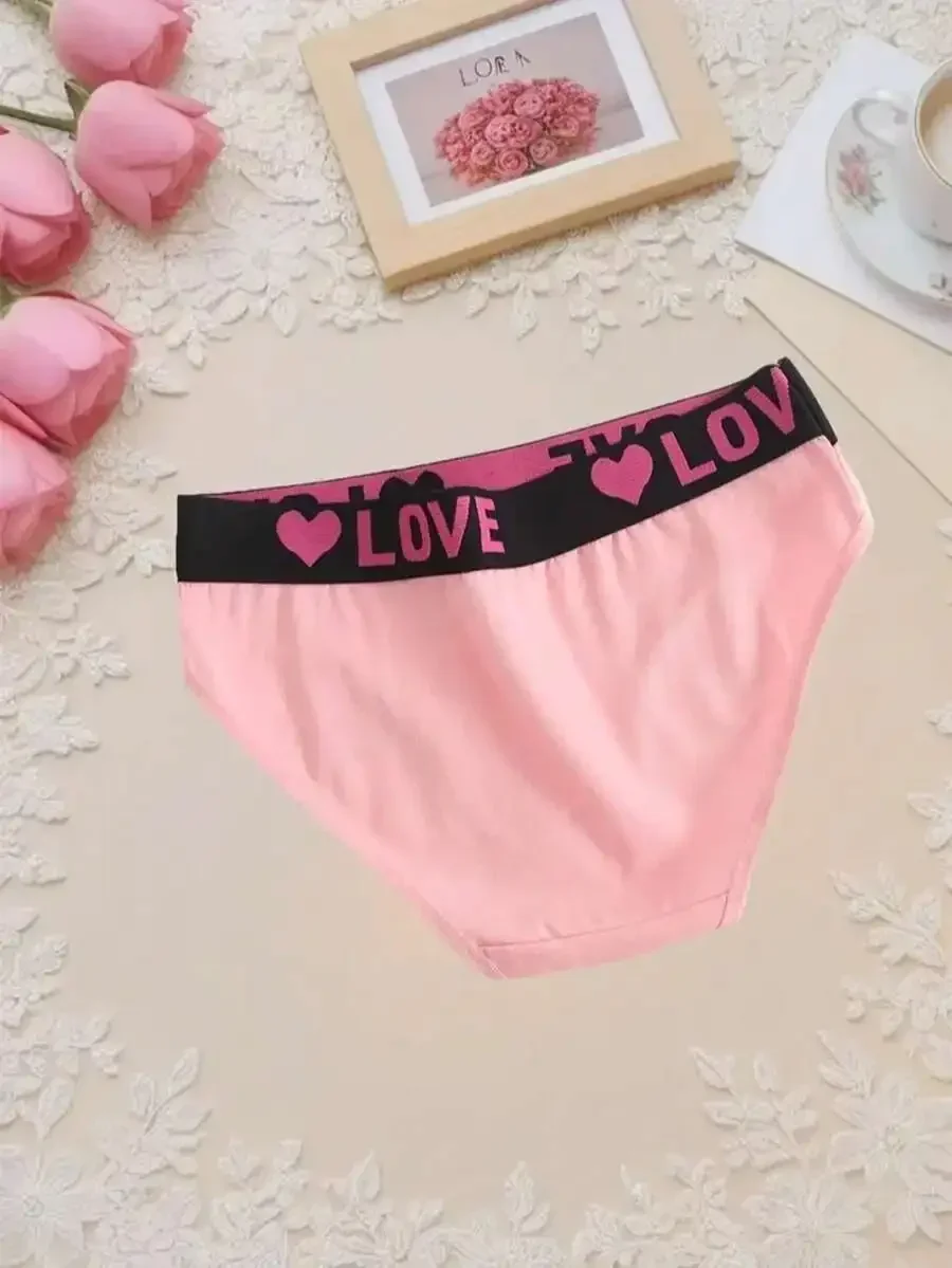 

Womens Cotton Briefs With Love Heart Waistband Mid-Rise Seamless Comfortable Underwear
