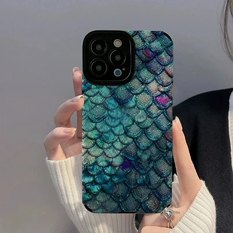 Beautiful Gradient Blue Fish Scales Phone Case For iPhone 15 14 13 11 12 Pro Max 14 15plus X XR XS Max XR 7 8 Plus Soft Cover