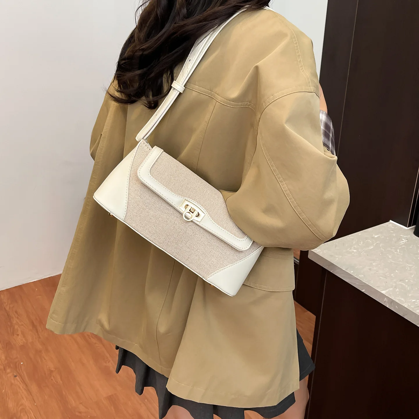 

2025 Niche Underarm Bag, Vintage Shoulder Purse for Women, Retro Crossbody Tote, Minimalist Day to Night Bag, Textured Sling Ba