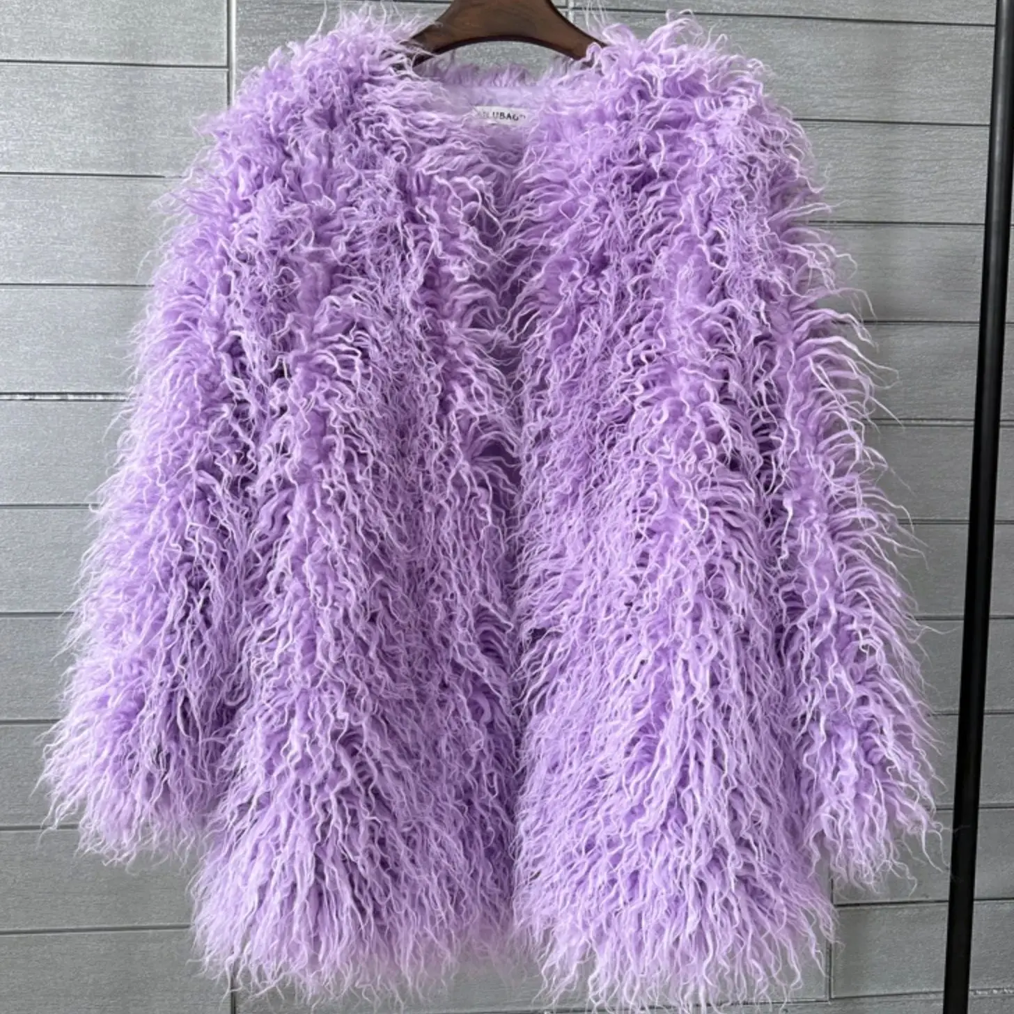 women\'s Colorful Furry Pink lamb wool faux fur coat female Shaggy sheepskin coat winter artificial fur jacket