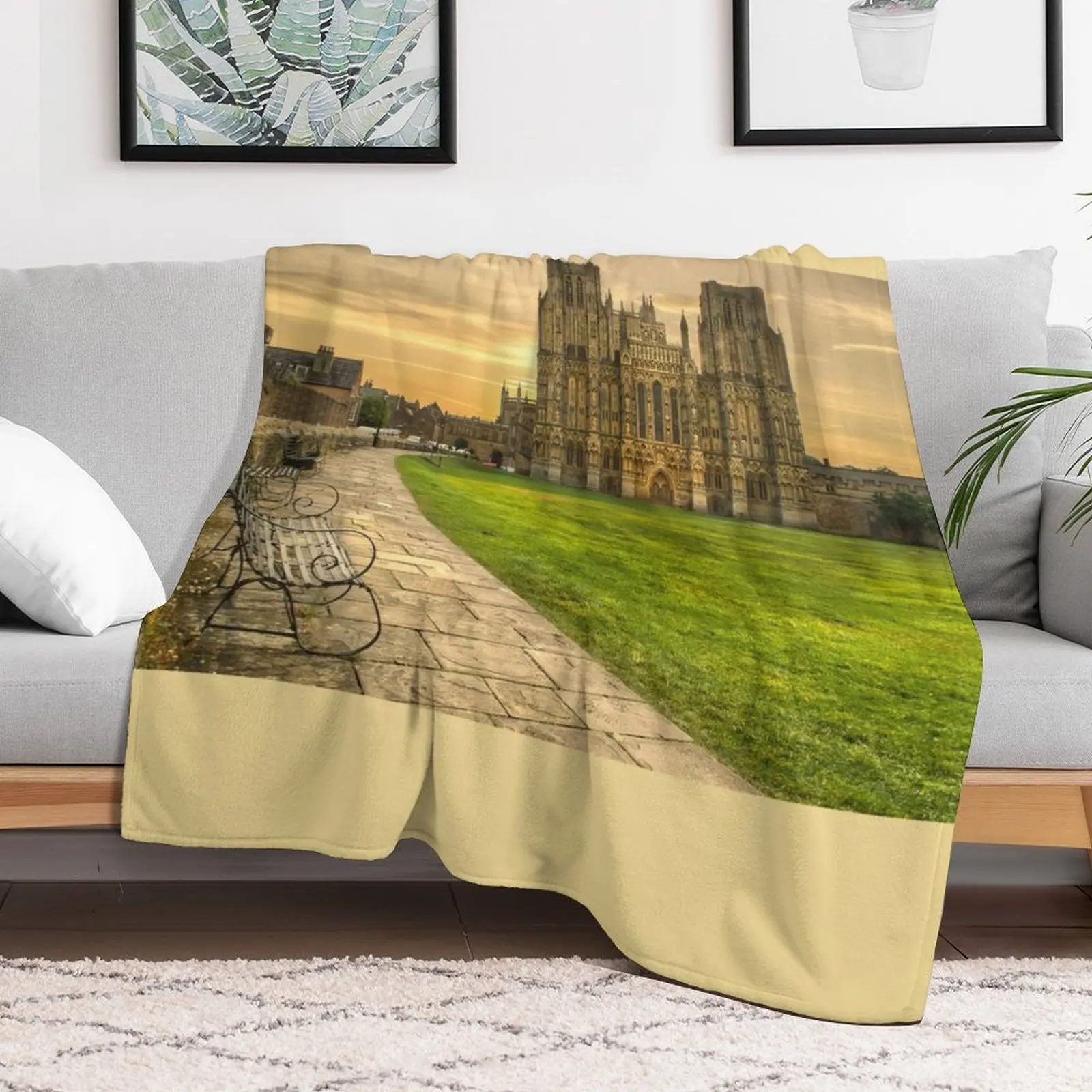 Wells Cathedral at Sundown Throw Blanket Lightweight Cozy Blanket for Bed Sofa