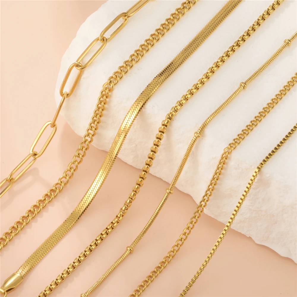 Skyrim Edelstahl Gold Farbe Kette Halskette Frauen Minimalistischen Kubanischen Büroklammer Twisted Schlange Kette Mode Schmuck Großhandel